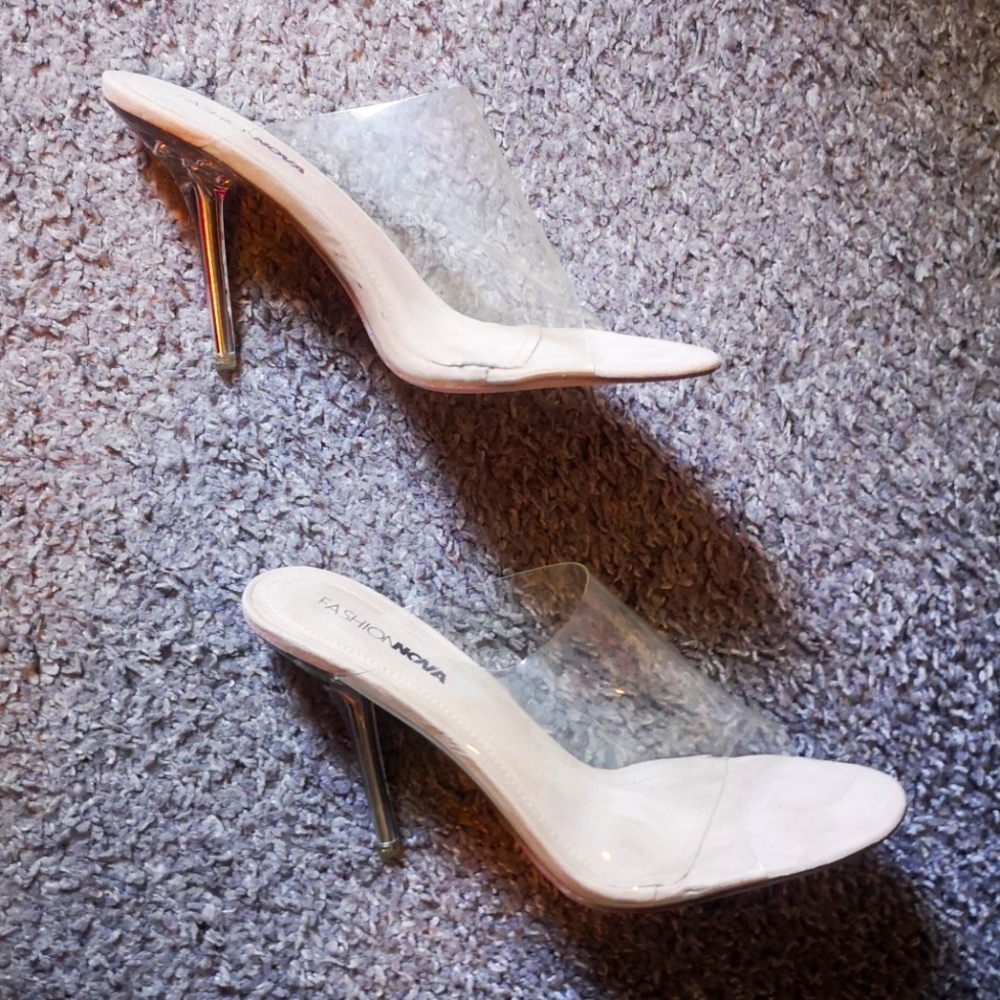 Nude Mules